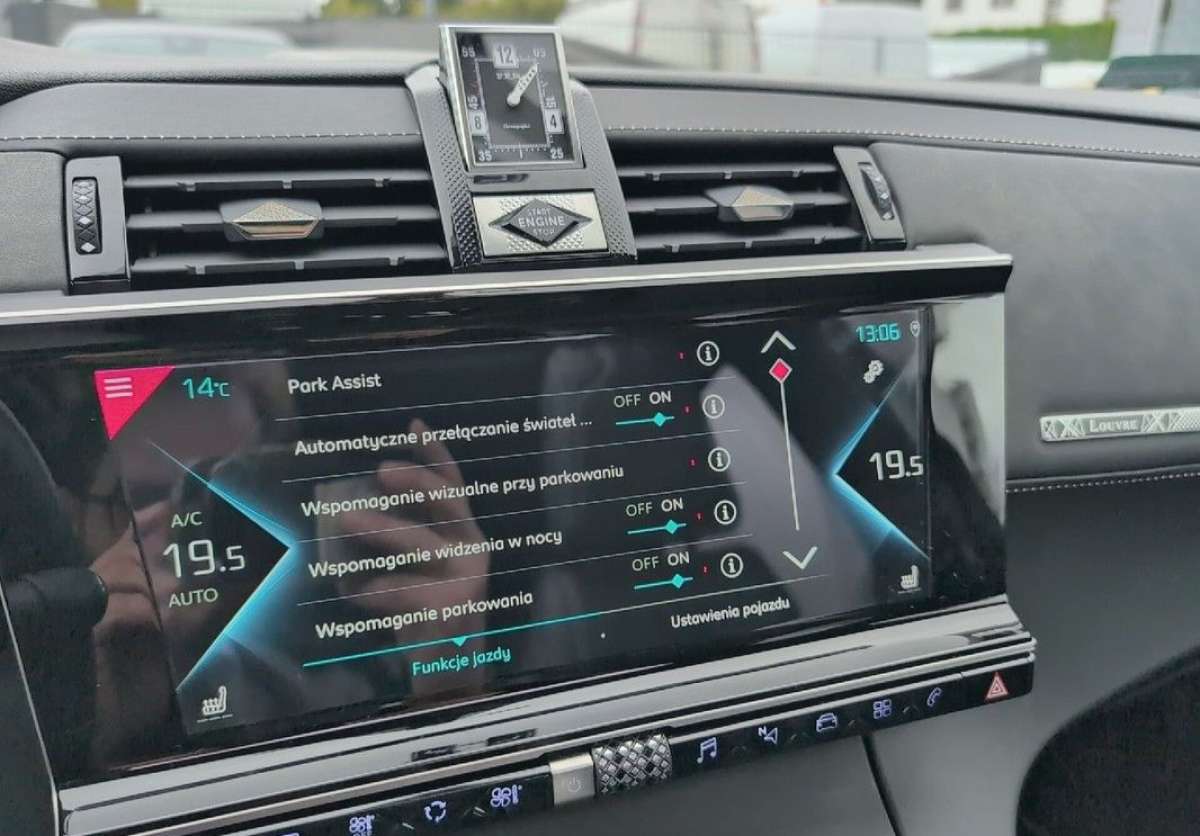 DS Automobiles DS 7 Crossback