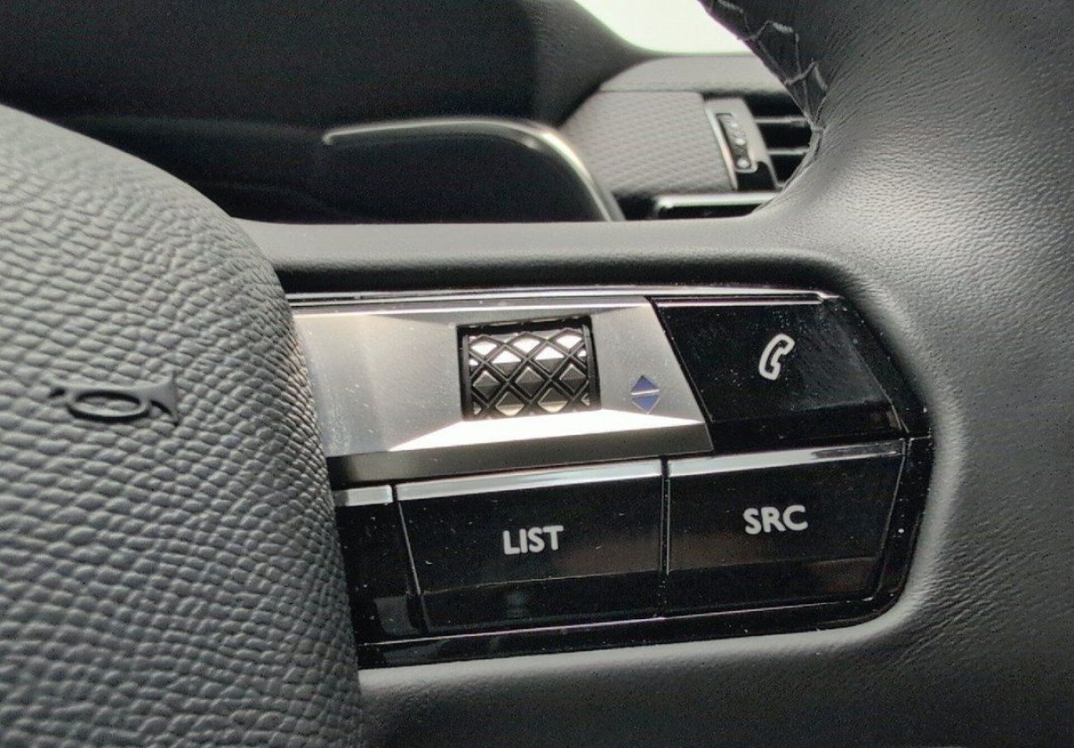 DS Automobiles DS 7 Crossback