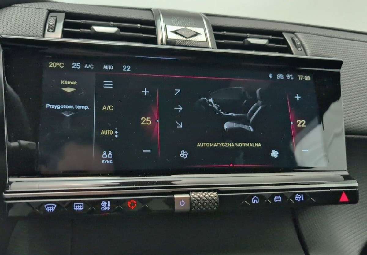 DS Automobiles DS 7 Crossback