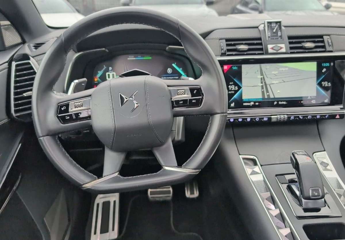 DS Automobiles DS 7 Crossback