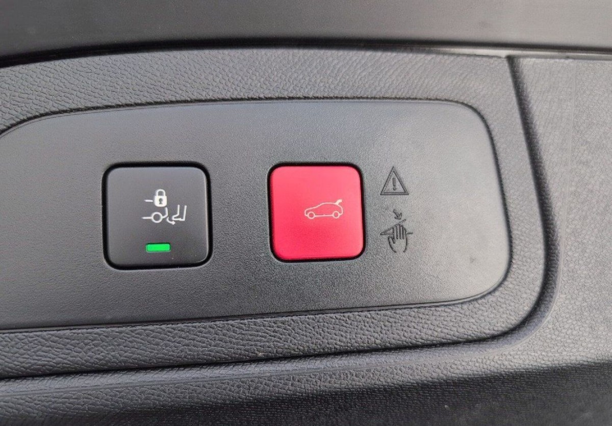 DS Automobiles DS 7 Crossback