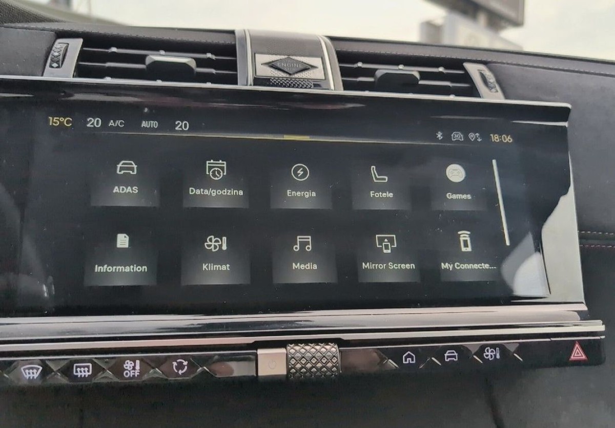 DS Automobiles DS 7 Crossback