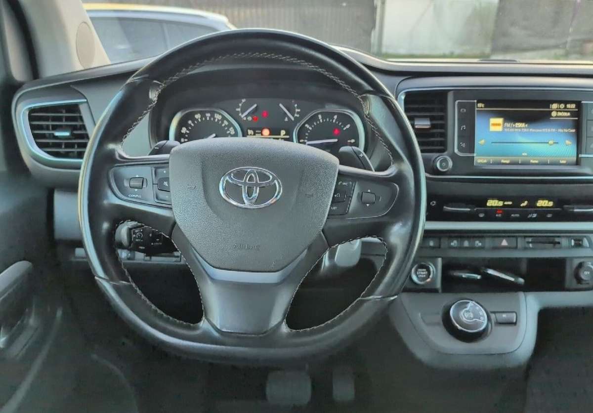 Toyota Proace Verso