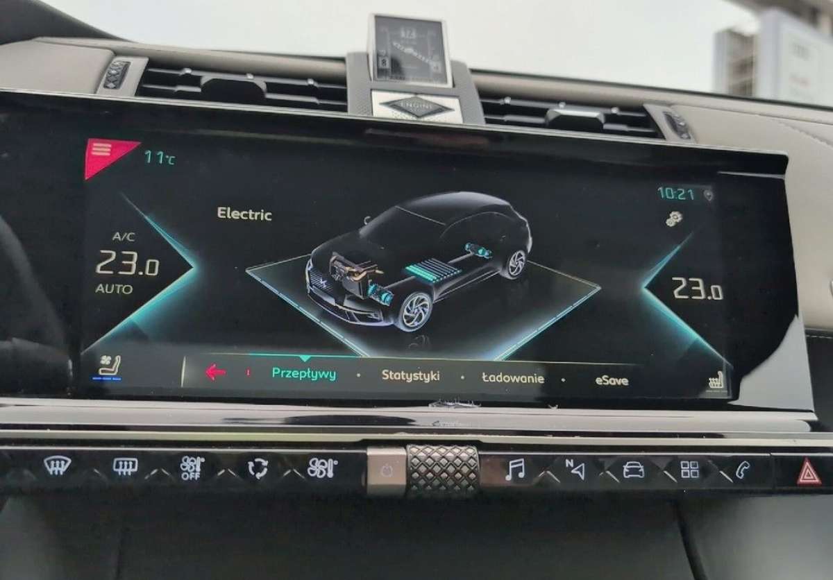 DS Automobiles DS 7 Crossback