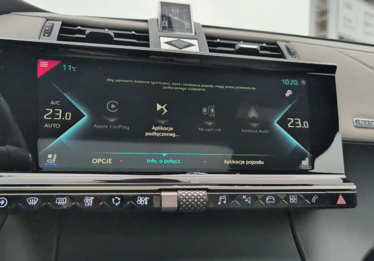 DS Automobiles DS 7 Crossback