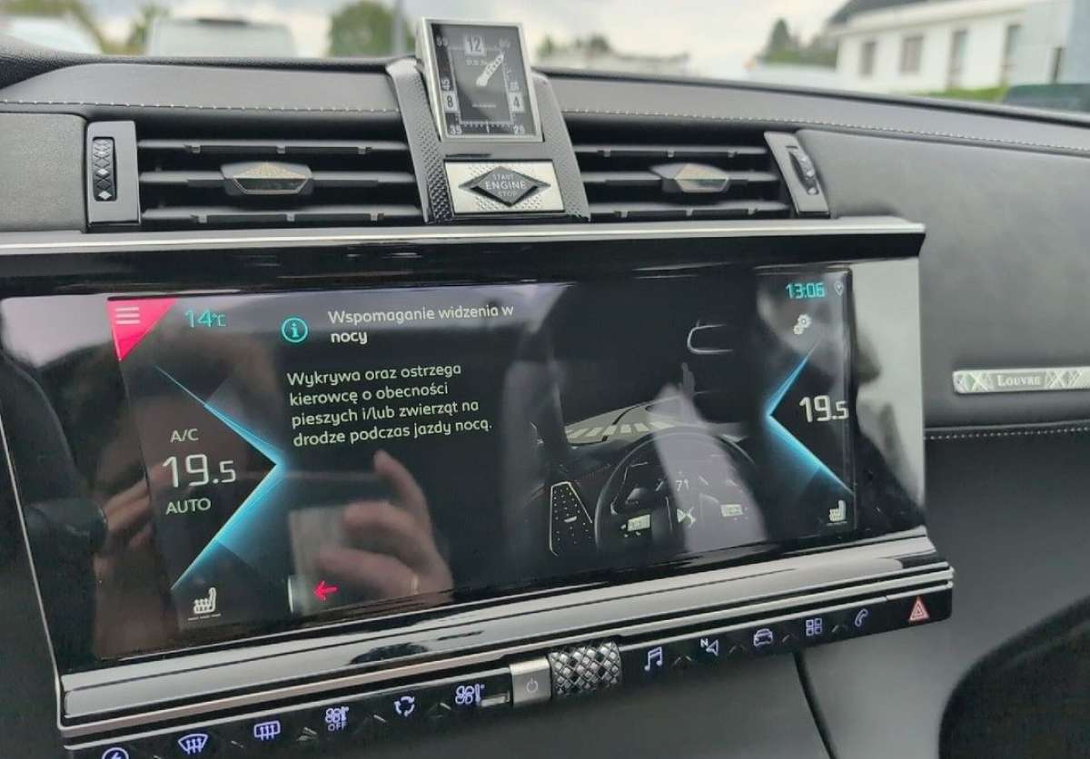 DS Automobiles DS 7 Crossback